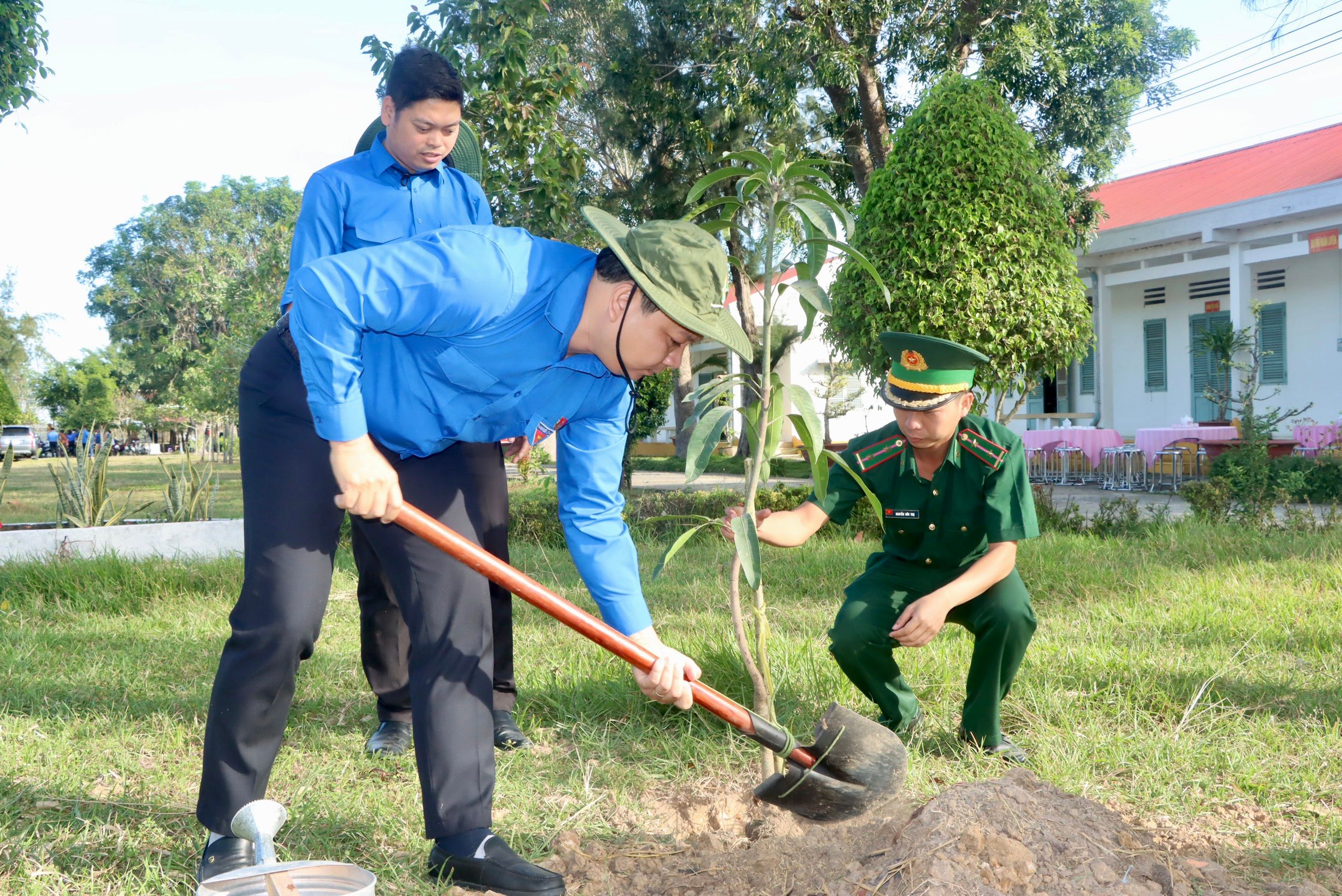 Đồng Tháp phát động “Tết trồng cây đời đời nhớ ơn Bác Hồ” Xuân Quý Mão 2023