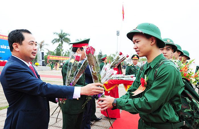 Hải Dương: 2.400 tân binh lên đường nhập ngũ