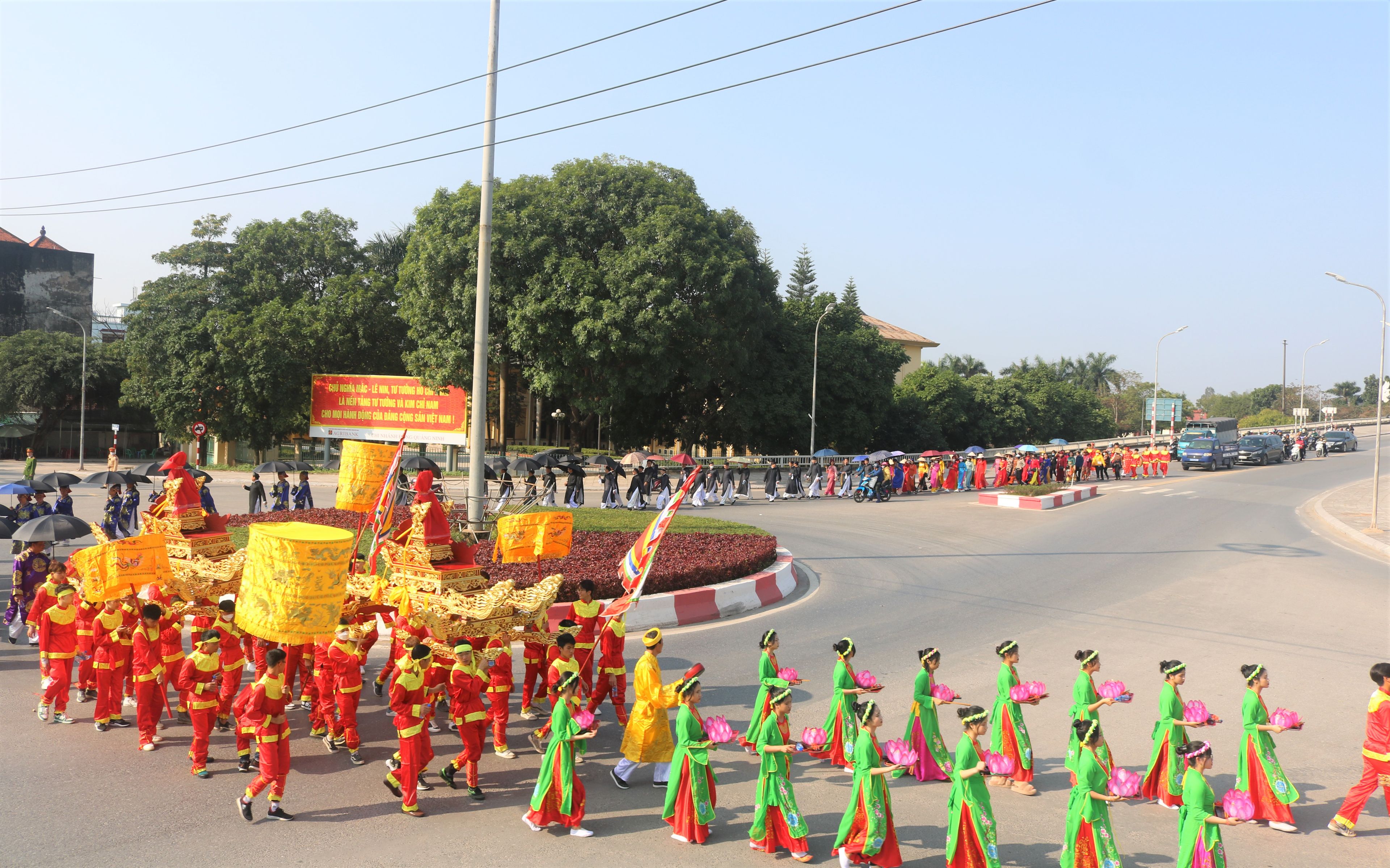 Lễ hội đền Xã Tắc- Móng Cái nơi địa đầu biên cương Tổ quốc