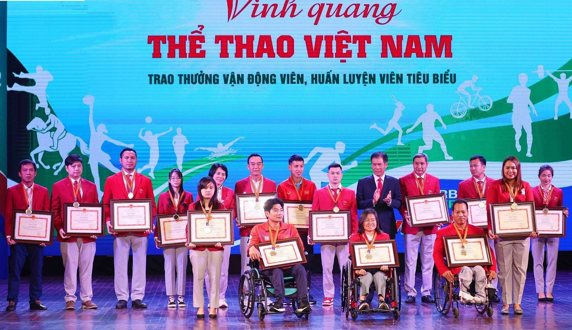 “Vinh quang Thể thao Việt Nam”