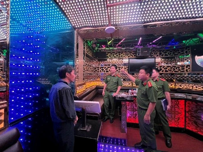 Hà Nội sẽ cấp giấy phép đủ điều kiện kinh doanh dịch vụ karaoke