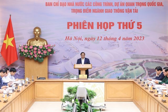 Tháo gỡ khó khăn, thúc đẩy thi công các công trình, dự án