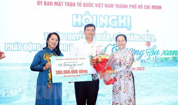 TP Hồ Chí Minh phát động chương trình "Vì Trường Sa xanh"