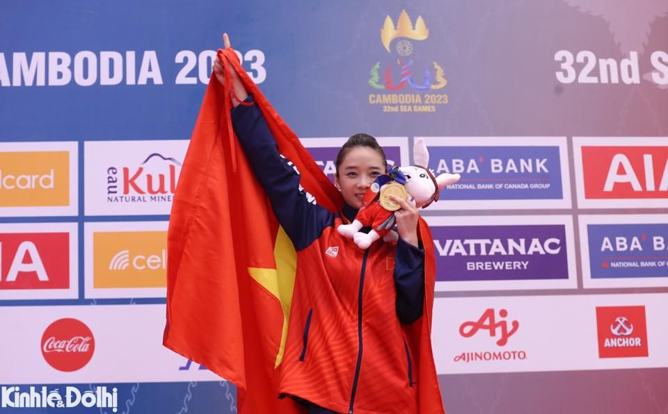 SEA Games 32: Đoàn thể thao Việt Nam giữ vững ngôi đầu