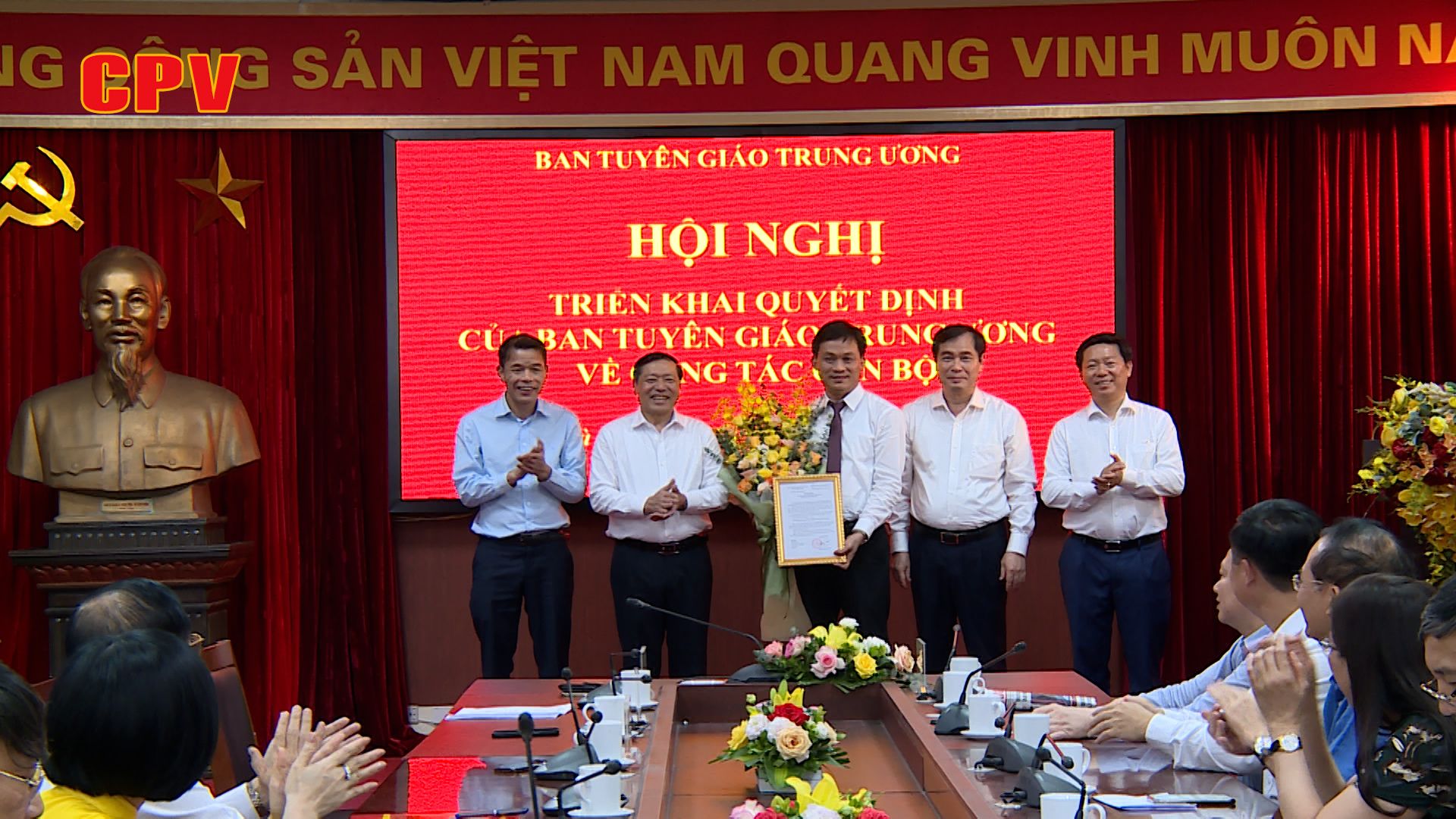 Ban Tuyên giáo Trung ương triển khai công tác cán bộ