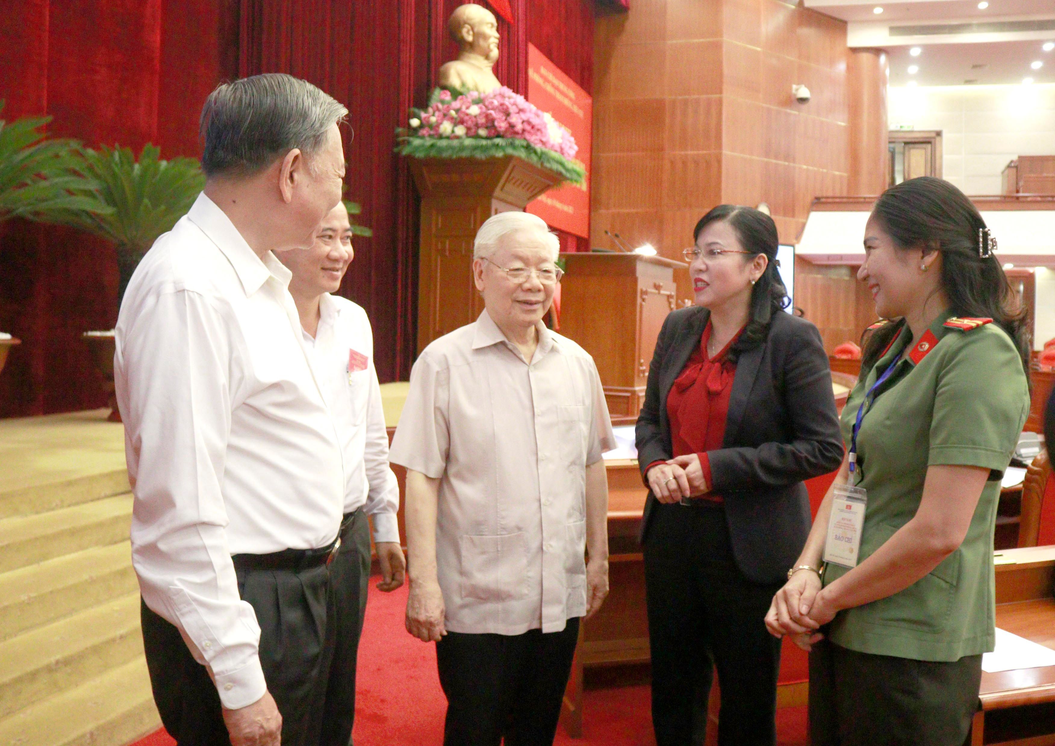 Hội nghị sơ kết 1 năm hoạt động của Ban Chỉ đạo phòng, chống tham nhũng, tiêu cực cấp tỉnh