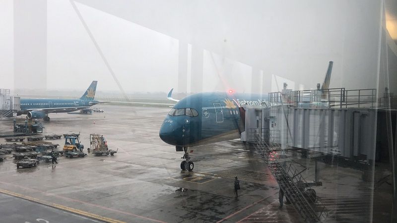 Vietnam Airlines điều chỉnh lịch bay do ảnh hưởng của bão số 1      