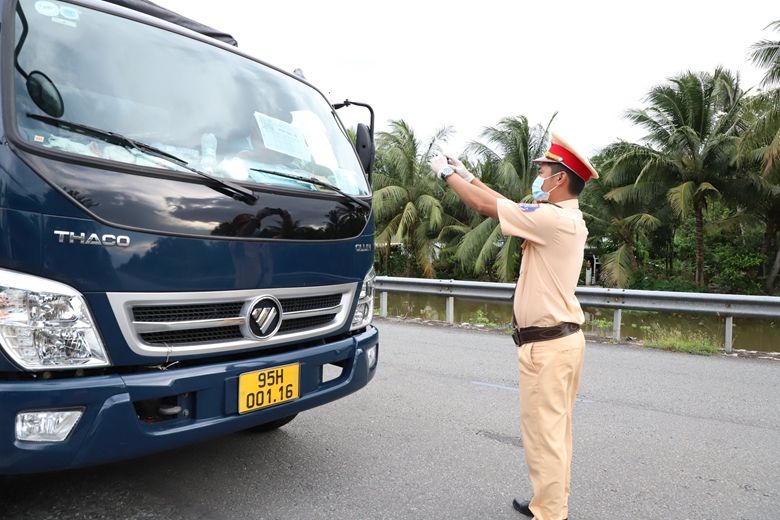 Hậu Giang quyết tâm kéo giảm số vụ tai nạn giao thông trên địa bàn tỉnh