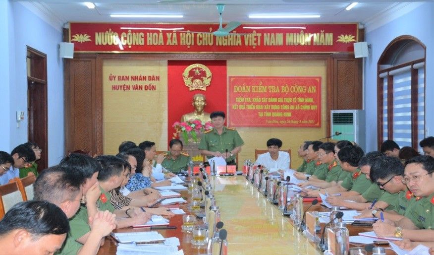 Bài 3: Đổi mới nội dung, phương thức lãnh đạo, nâng cao chất lượng sinh hoạt chi bộ của lực lượng Công an xã