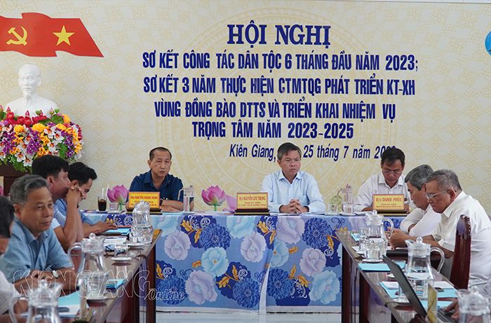 Kiên Giang đã có 12/21 chỉ tiêu chủ yếu đối với vùng DTTS&MN đạt và vượt kế hoạch