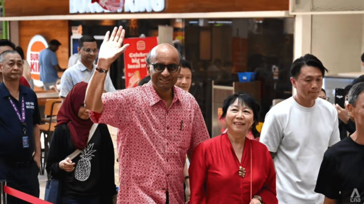 Ông Tharman Shanmugaratnam trở thành Tổng thống thứ 9 của Singapore