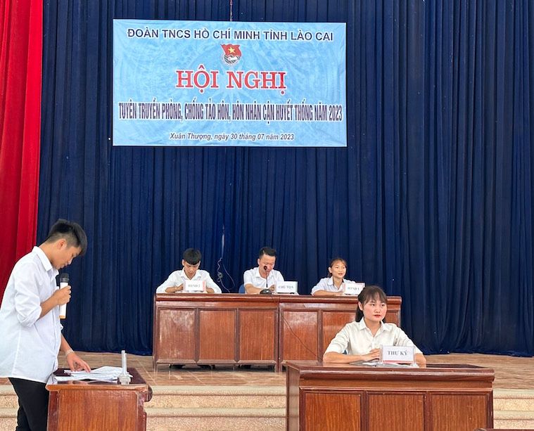 Tăng cường sự lãnh đạo của Đảng trong công tác phòng, chống tảo hôn và hôn nhân cận huyết 