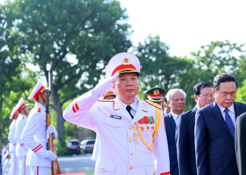 Thủ tướng Chính phủ giao Đại tá Phạm Hải Trung phụ trách Ban Quản lý Lăng Chủ tịch Hồ Chí Minh