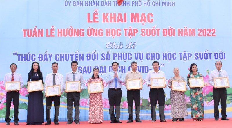 Xây dựng năng lực tự học trong kỷ nguyên số 