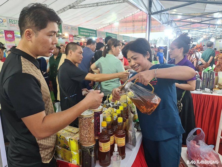 Hải Dương giới thiệu các sản phẩm OCOP và thủ công mỹ nghệ