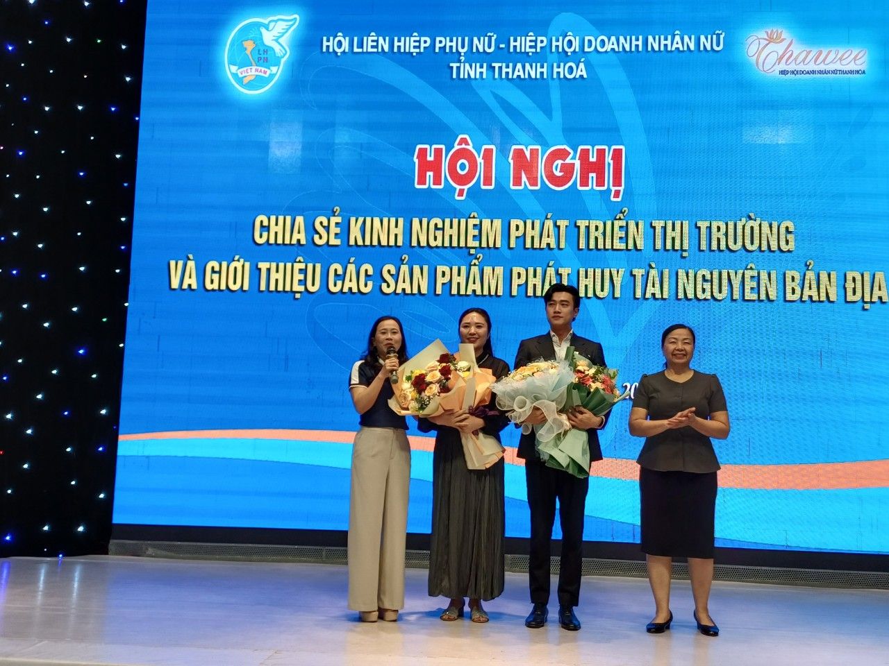 Phụ nữ đóng vai trò ngày càng quan trọng trong phát triển kinh tế