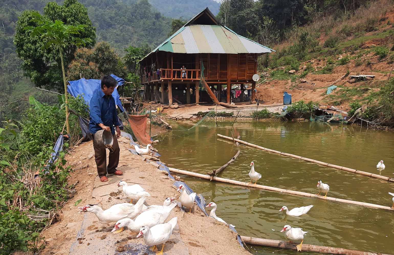 Phát huy vai trò Người có uy tín ở Sơn La