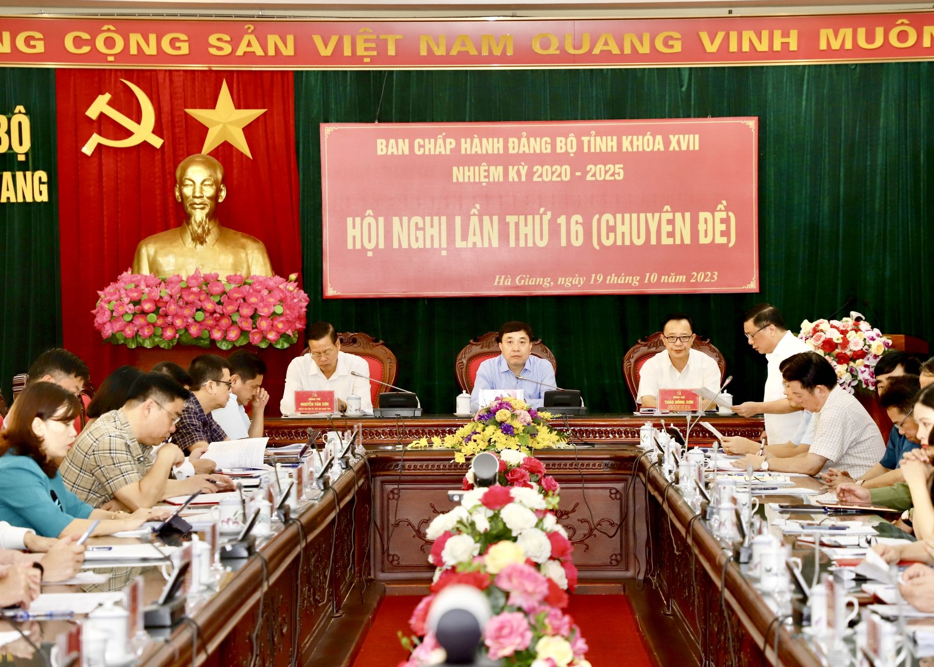 Hà Giang: Lấy phiếu tín nhiệm giữa nhiệm kỳ đối với các đồng chí Thường trực Tỉnh ủy, Ủy viên BTV Tỉnh ủy