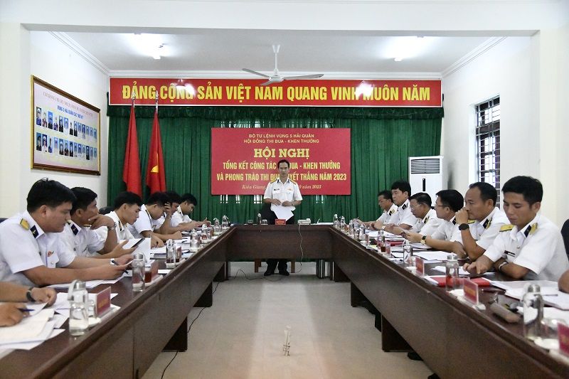 Vùng 5 Hải quân đẩy mạnh phong trào thi đua quyết thắng