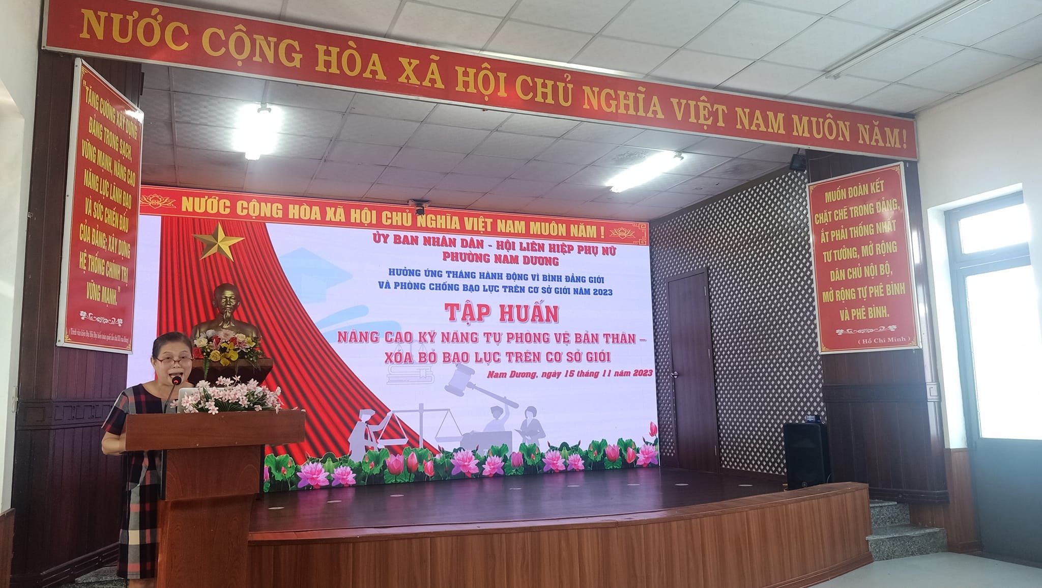 Tập huấn Nâng cao kỹ năng tự phòng vệ bản thân - Xóa bỏ bạo lực trên cơ sở giới