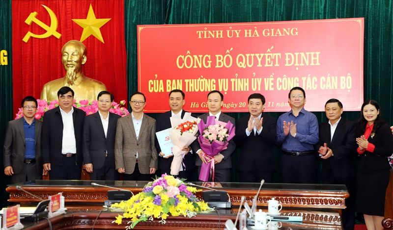 Hà Giang công bố quyết định về công tác cán bộ