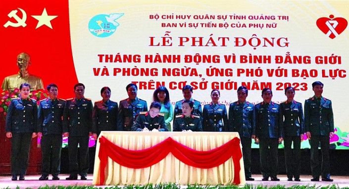 Đề cao trách nhiệm cá nhân, gia đình, cộng đồng trong phòng, chống bạo lực, xâm hại đối với phụ nữ và trẻ em