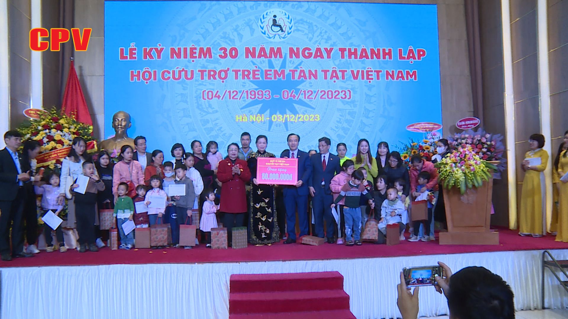 Kỷ niệm 30 năm ngày thành lập Hội Cứu trợ trẻ em tàn tật Việt Nam