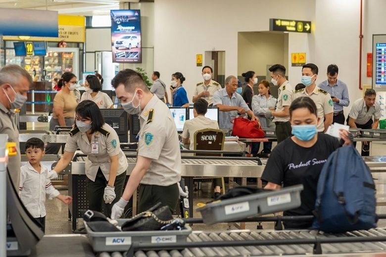 Phòng chống buôn lậu, hàng giả qua đường hàng không