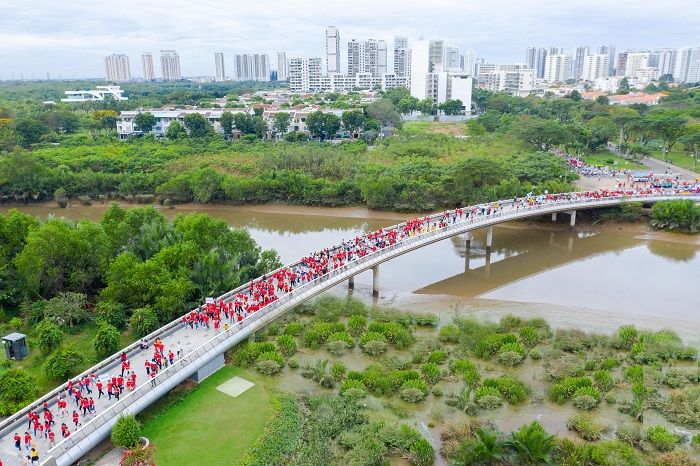 Đi bộ gây quỹ hỗ trợ người nghèo đón Tết