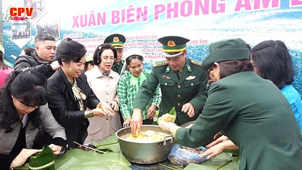 Tết sớm nơi biên cương, hải đảo của Tổ quốc