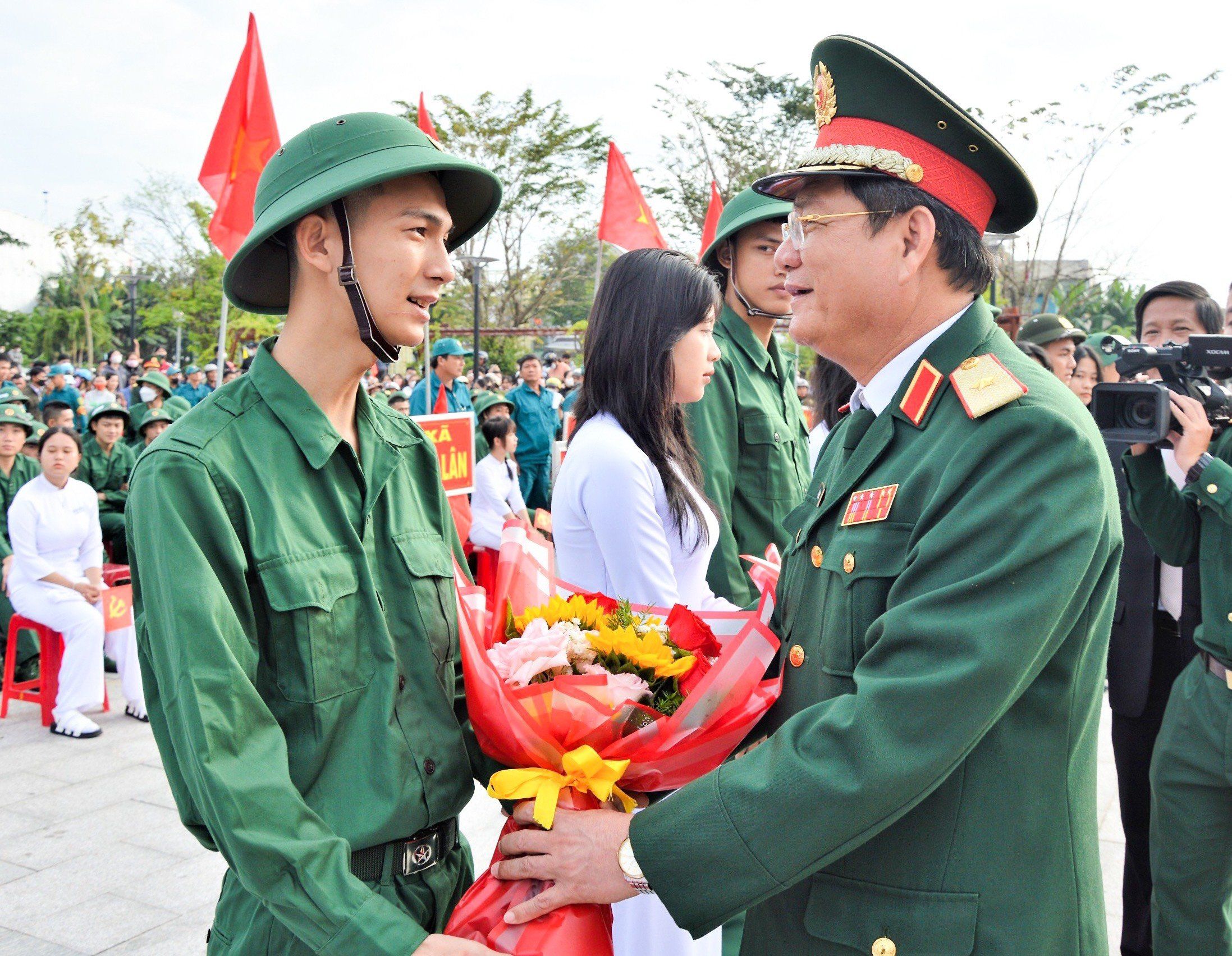 Quân khu 5 hoàn thành công tác giao, nhận quân năm 2024