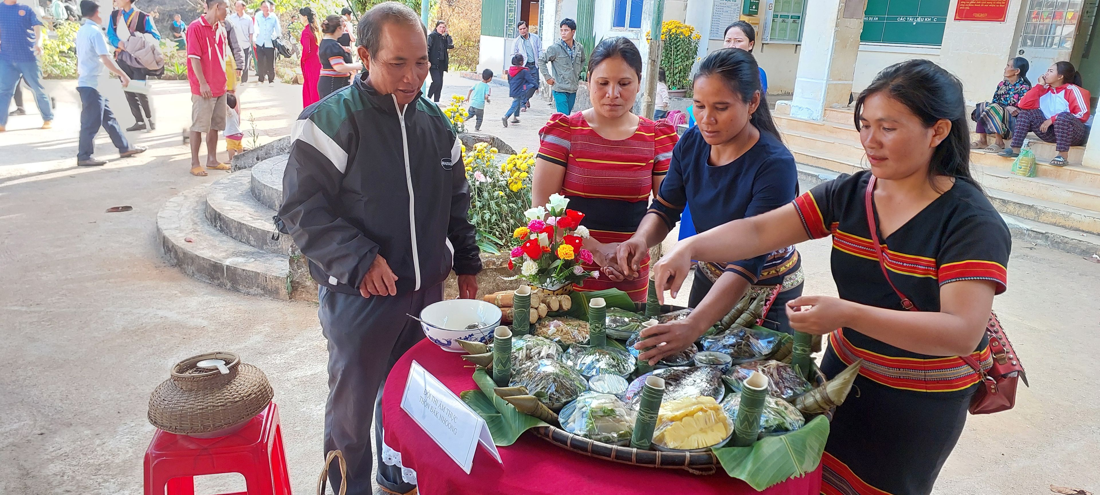 Kon Tum: Tổ chức Ngày hội Biên phòng toàn dân 