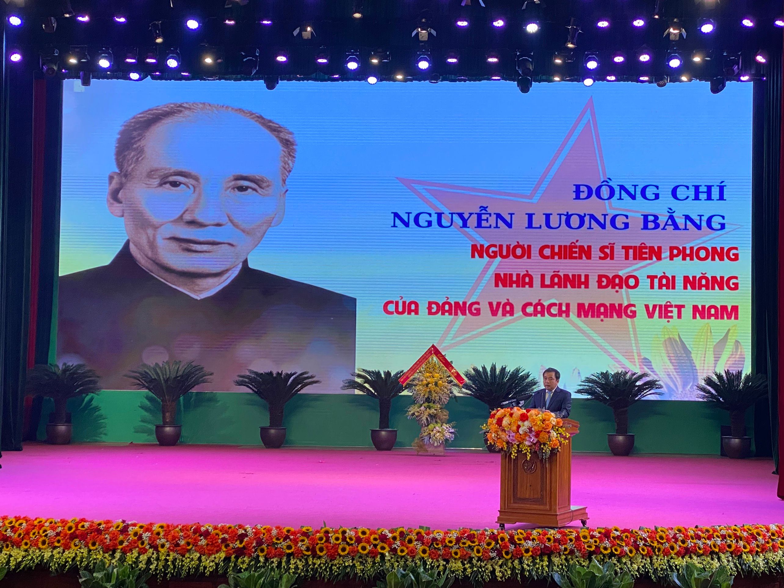 Trọng thể kỷ niệm 120 năm Ngày sinh đồng chí Nguyễn Lương Bằng