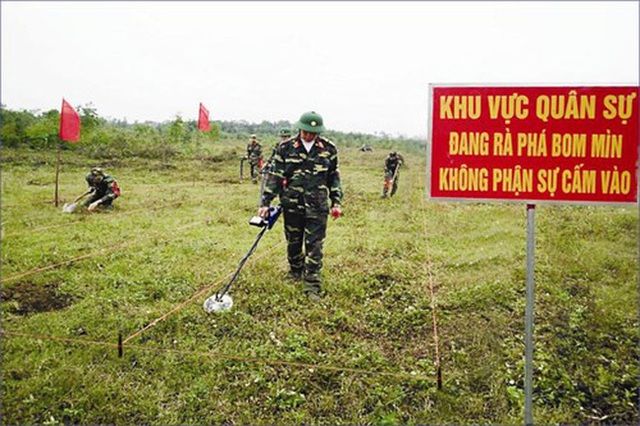 Đề xuất nâng chế độ bồi dưỡng với người trực tiếp khảo sát, rà phá bom, mìn, vật nổ sau chiến tranh