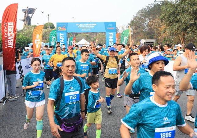 Gần 2.000 vận động viên tranh tài tại Giải chạy Thaco Marathon - Điện Biên Phủ năm 2024