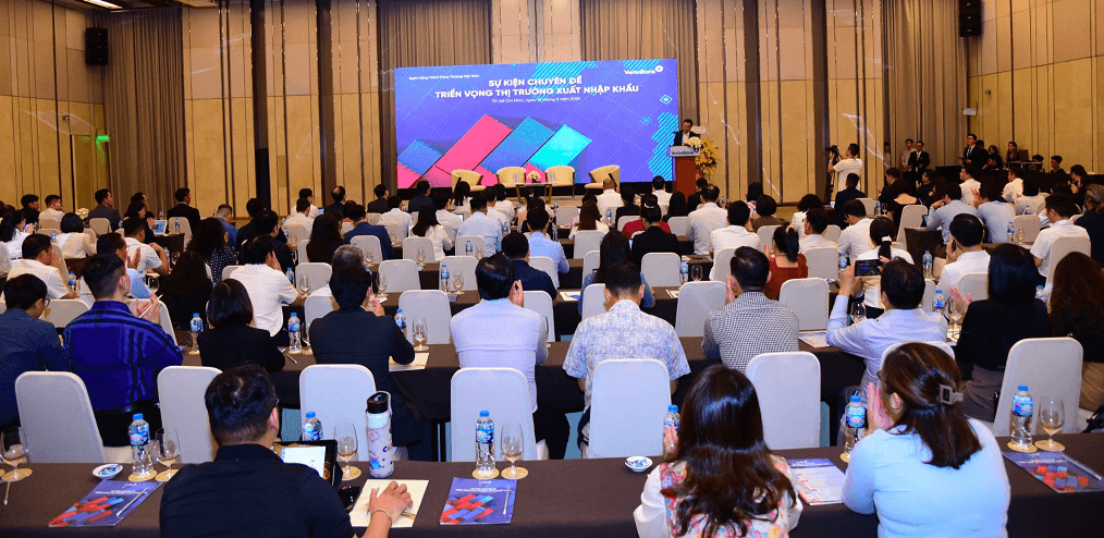 Gần 200 lãnh đạo doanh nghiệp xuất nhập khẩu hội tụ tại sự kiện của VietinBank