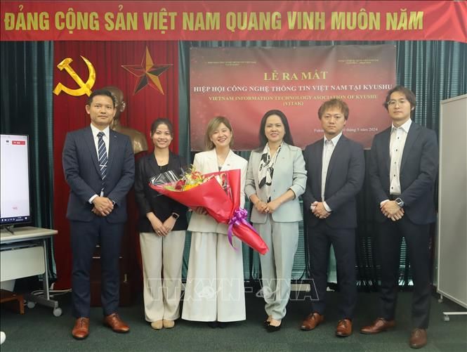 Ra mắt Hiệp hội Công nghệ thông tin Việt Nam tại vùng Kyushu 