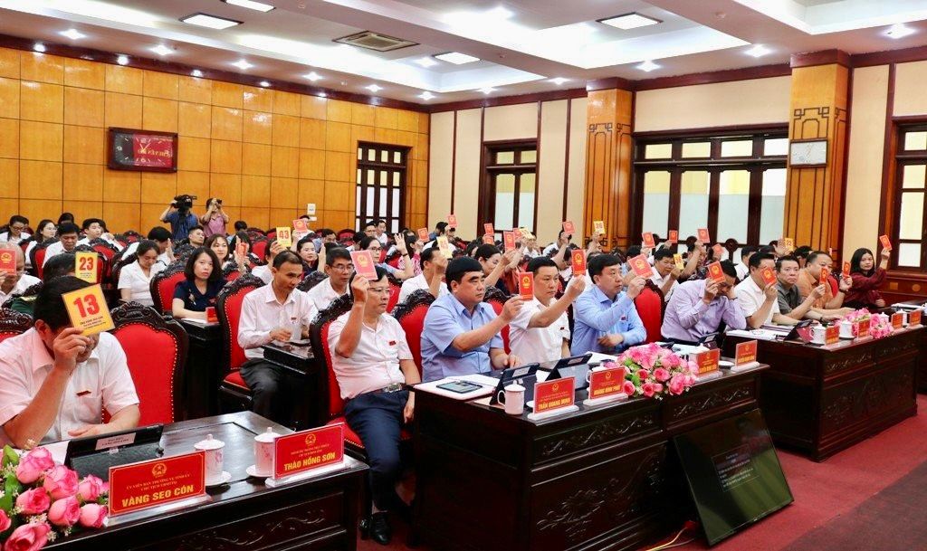 Kỳ họp chuyên đề HĐND tỉnh Hà Giang: Thông qua 13 Nghị quyết quan trọng