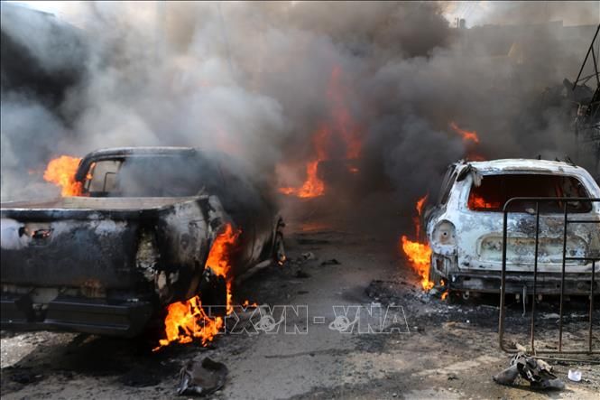  Đánh bom xe ô tô gần Đại sứ quán Iran