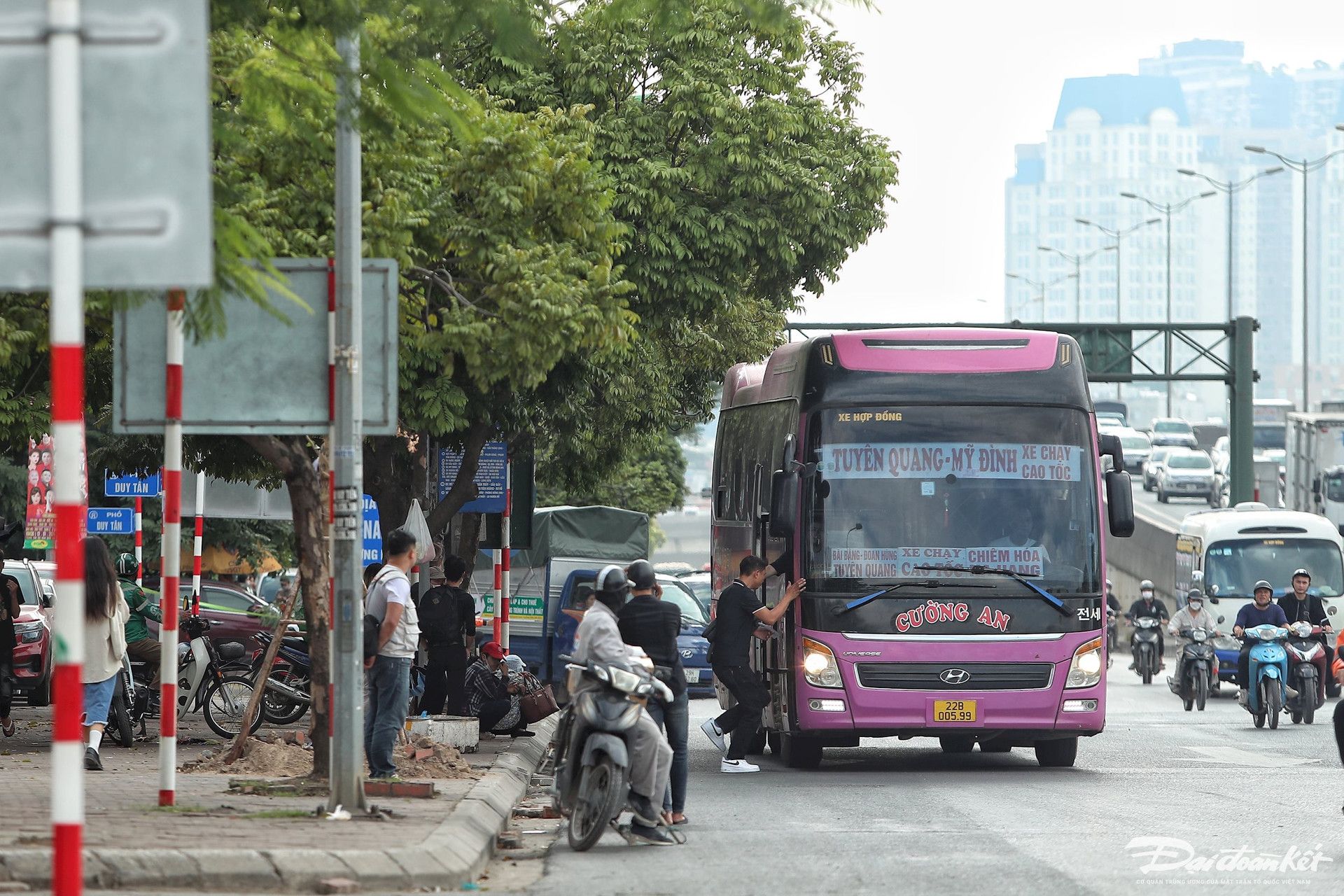 Hà Nội phạt nguội “xe dù, bến cóc”