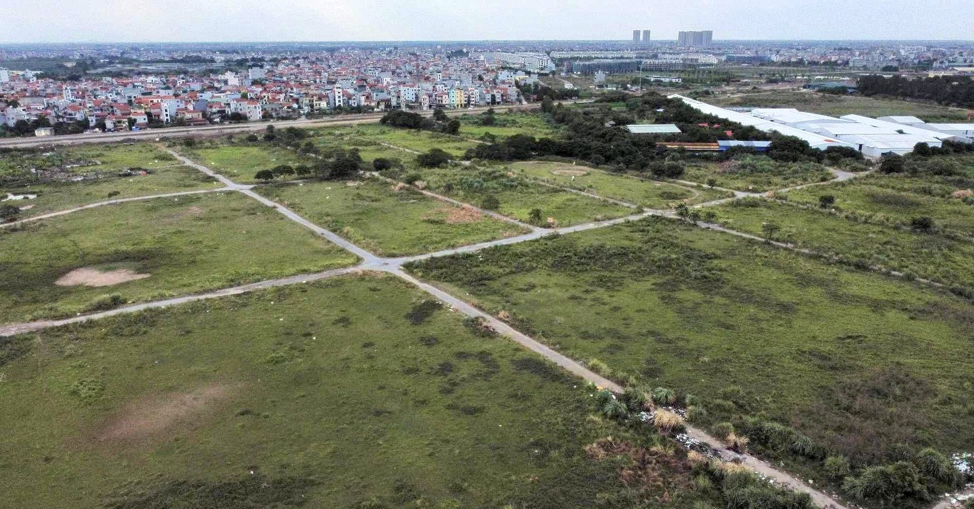 Công an Hà Nội đề nghị dừng giao dịch 77 lô đất tại quận Hà Đông