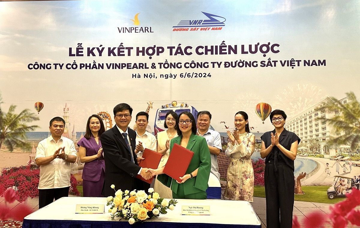 Đường sắt Việt Nam và Vinpearl hợp tác thúc đẩy phát triển du lịch
