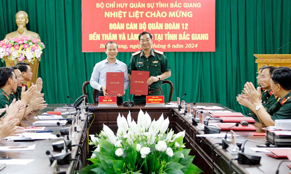 Thực hiện hiệu quả chương trình phối hợp giữa Quân đoàn 12 và tỉnh Bắc Giang