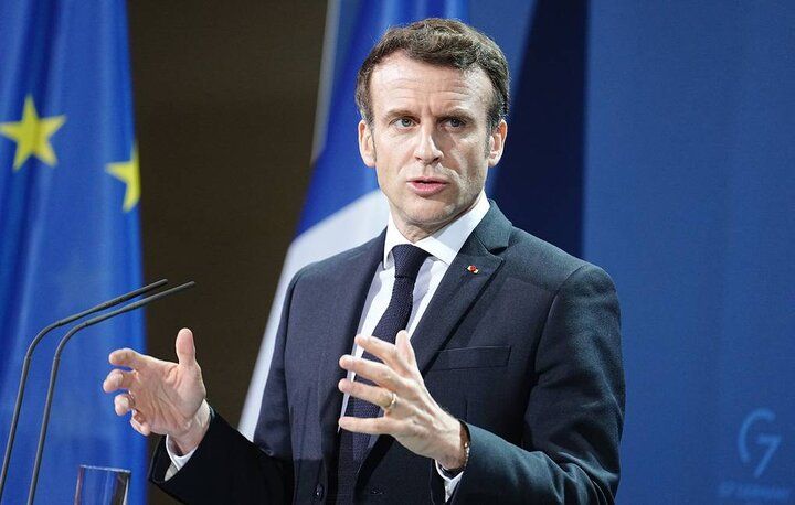Tổng thống Pháp Emmanuel Macron bất ngờ giải tán Quốc hội