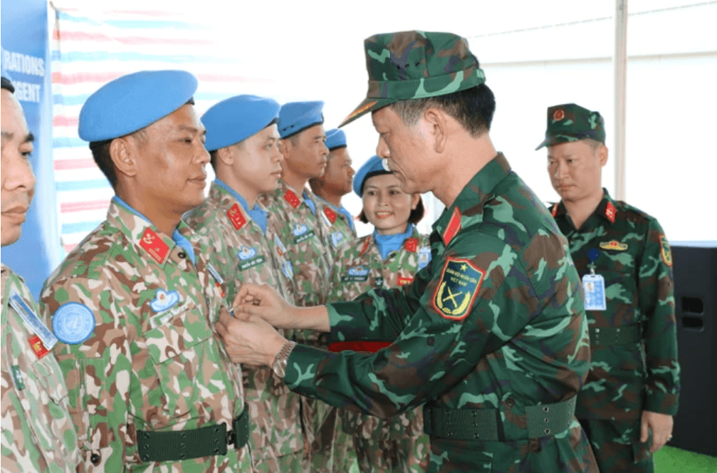 Liên hợp quốc trao tặng huy chương cho lực lượng Gìn giữ hòa bình Việt Nam 