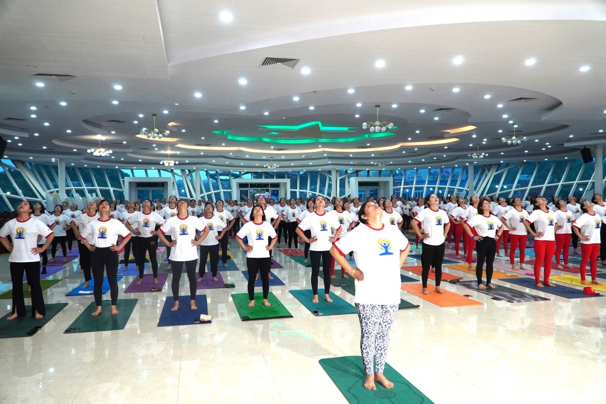 Đồng diễn Giao thức Yoga phổ biến, chào mừng Ngày Quốc tế Yoga năm 2024 tại Điện Biên