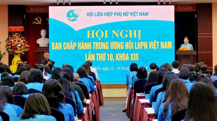 Khai mạc Hội nghị lần thứ 10 Ban Chấp hành Trung ương Hội LHPN Việt Nam khóa XIII 