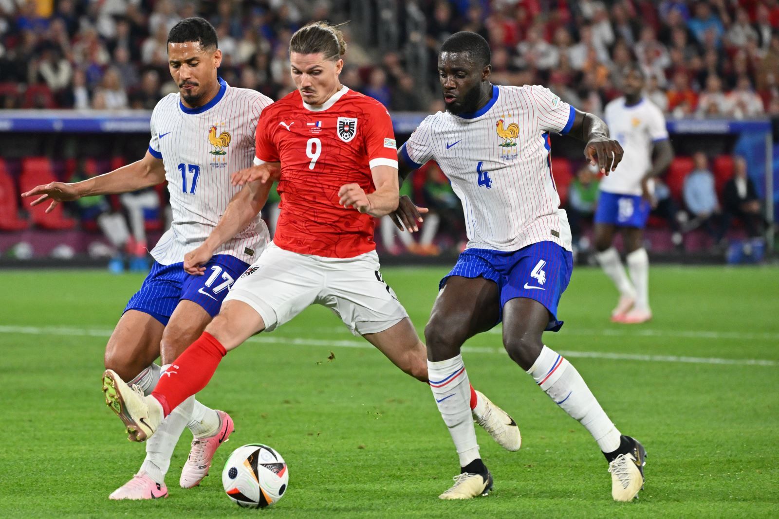 EURO 2024: Pháp thắng kịch tính, Bỉ và Ukraine thua sốc
