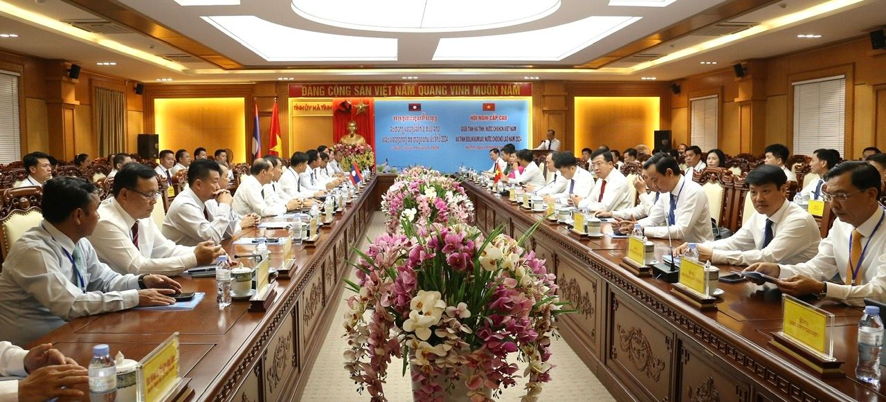 Đẩy mạnh quan hệ hữu nghị, hợp tác giữa tỉnh Hà Tĩnh và tỉnh Bôlikhămxay (Lào)