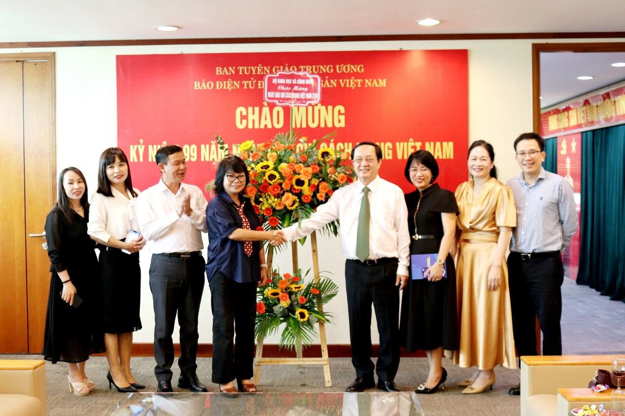 Đẩy mạnh tuyên truyền lĩnh vực Khoa học và Công nghệ trên Báo điện tử Đảng Cộng sản Việt Nam